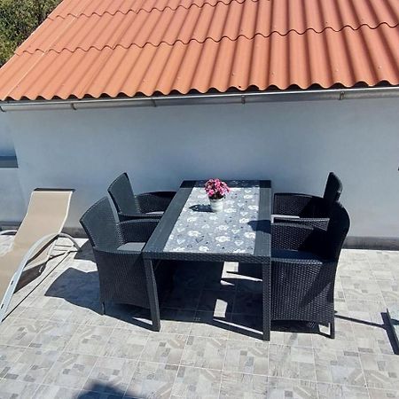 Milijana Apartments Rab Rab Town Zewnętrze zdjęcie